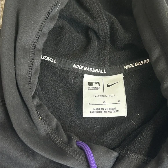 Thermafit MLB Colorado Rockies sweatshirt - men’s large - Picture 2 of 5